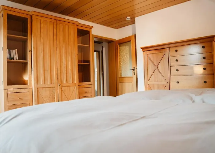 Apartmenthaus Schoene Aussicht